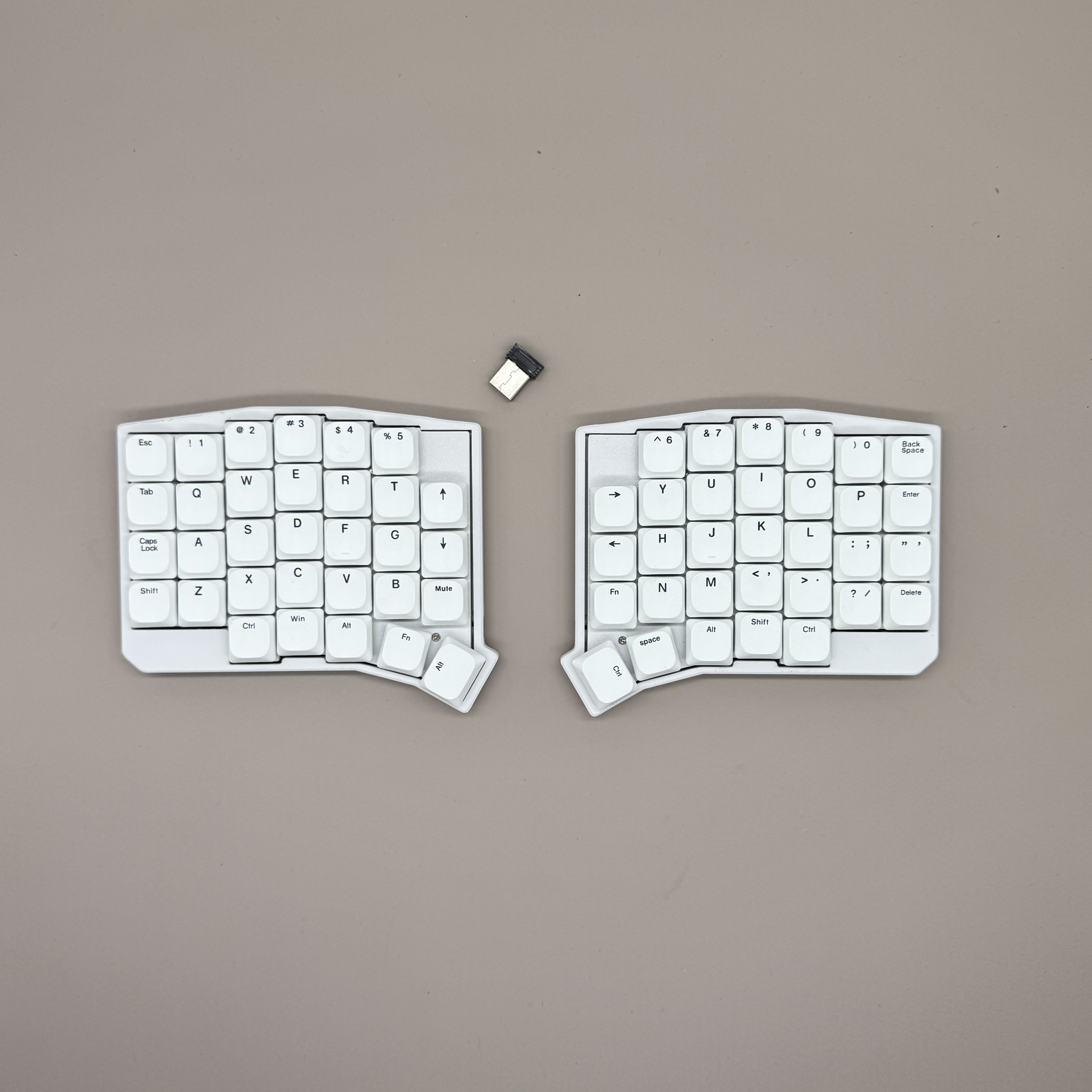 SOFLE Low Profile Split Keyboa - Gaming Keyboard Extension ulasan dan harga